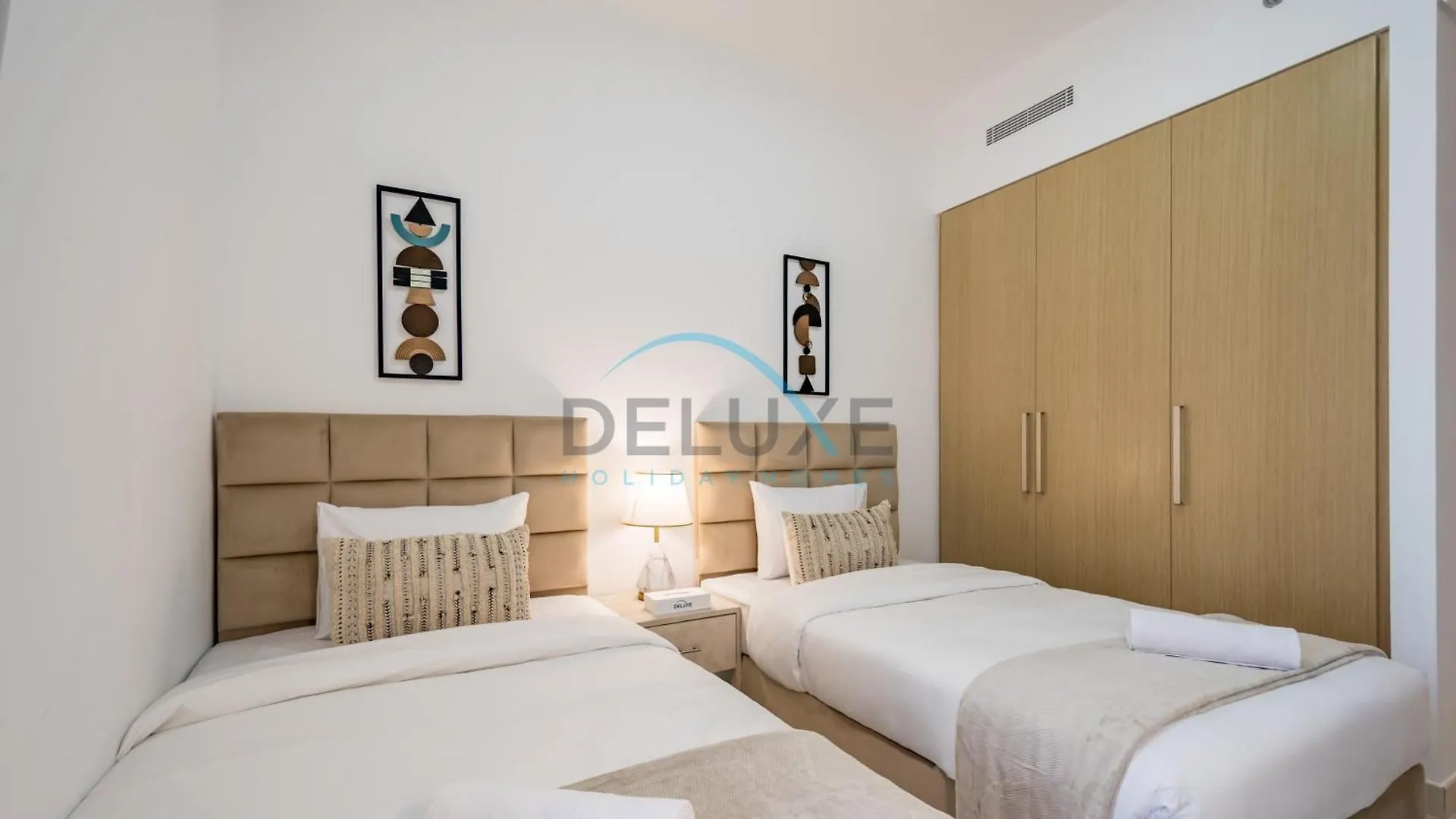 Appealing 3Br At 17 Icon Bay Dubai Creek Harbour By Deluxe Holiday Homes